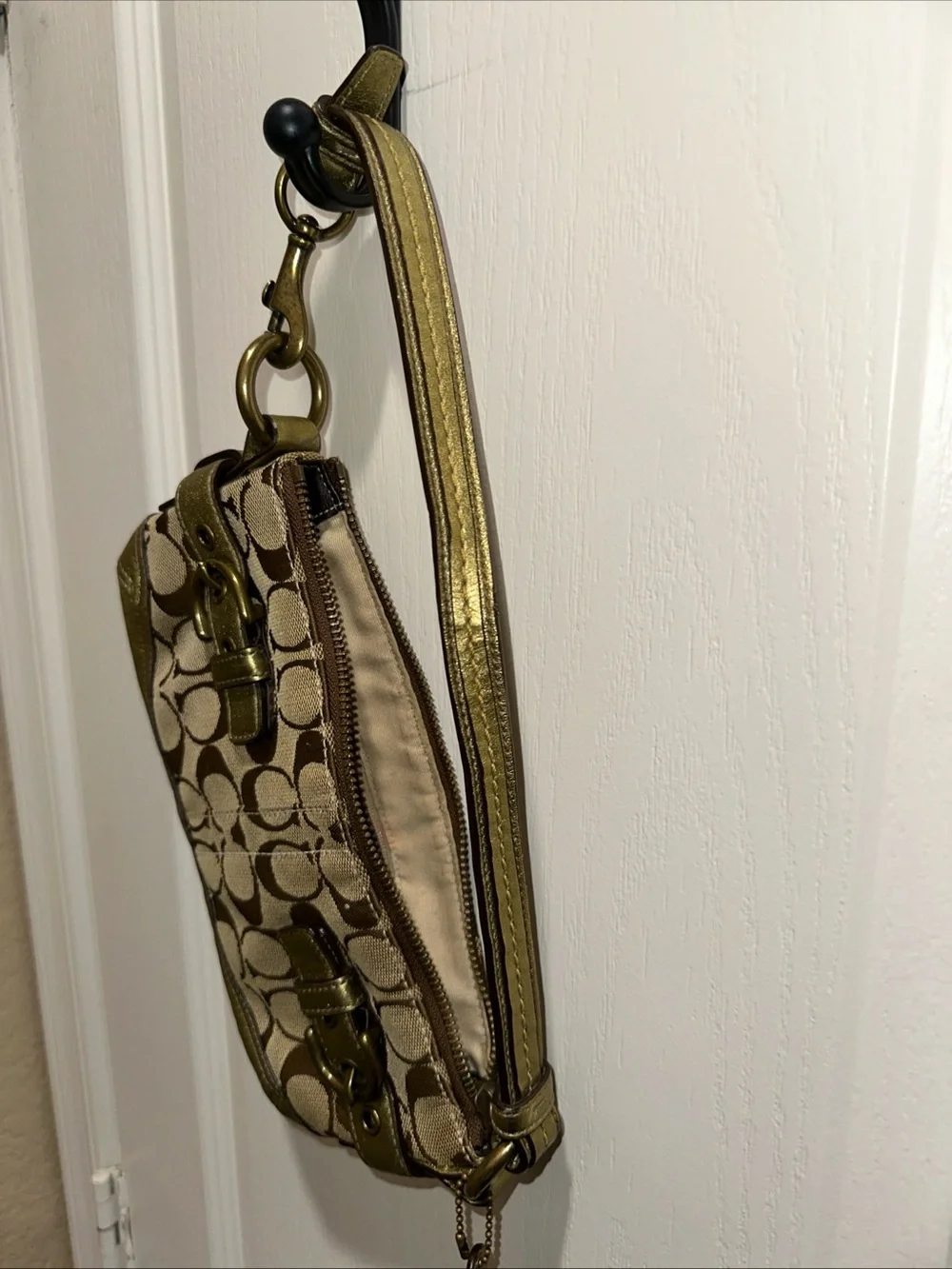 Vintage Y2K Coach 2005 Mini Belt Shoulder Bag in Khaki Brown - 5107